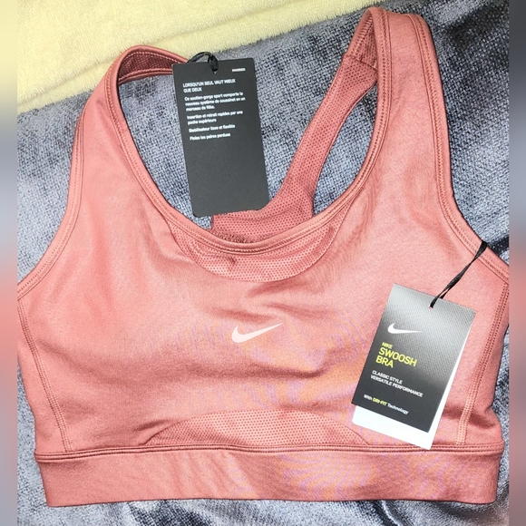 NWT NIKE SPORTS BRA SMALL - Picture 3 of 7